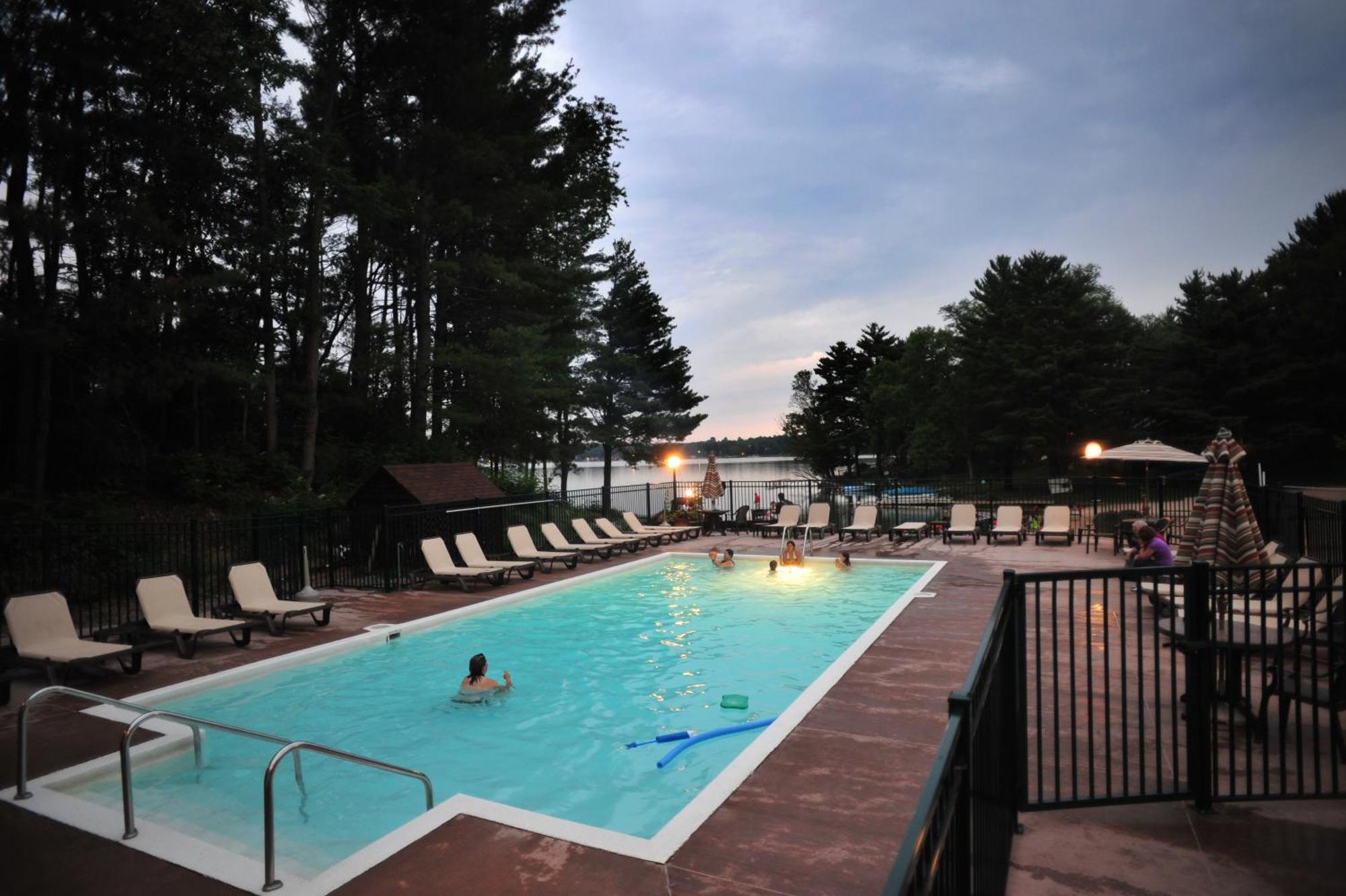 Bakers Sunset Bay Resort Lake Delton Exteriér fotografie